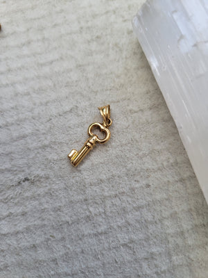 Key Charm 10k