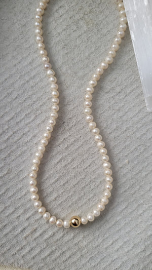Jess Necklace