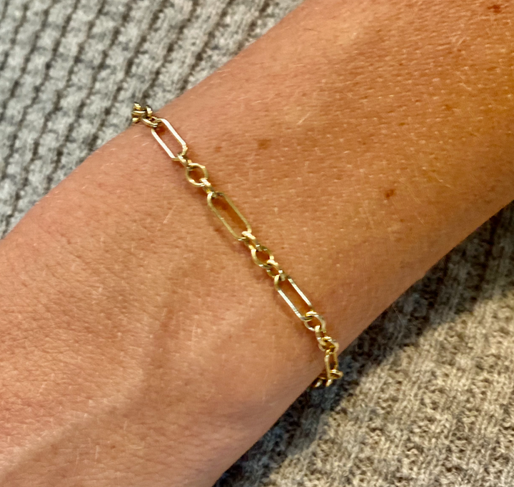 Story Bracelet